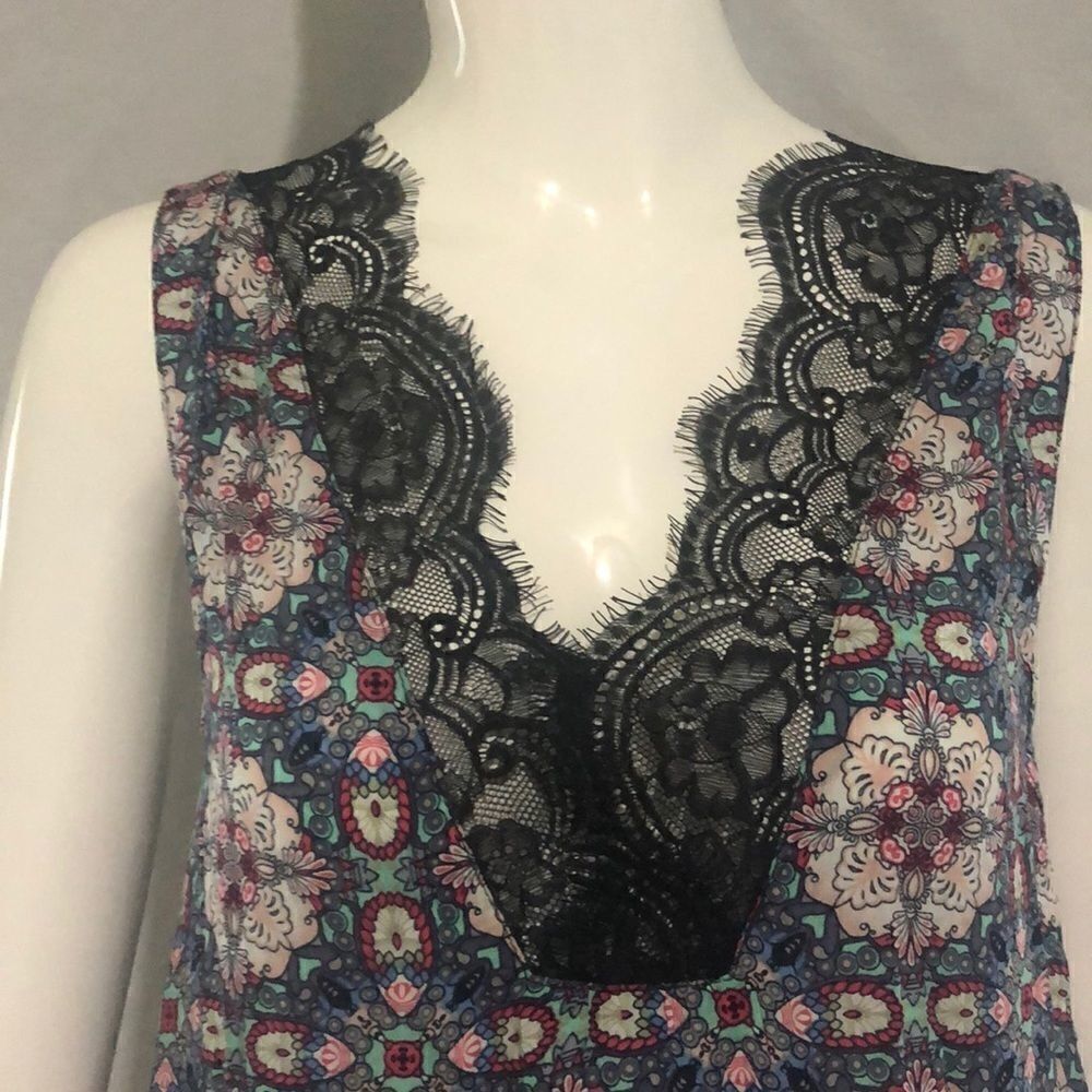 Umgee Tunic  - Picture 2 of 6